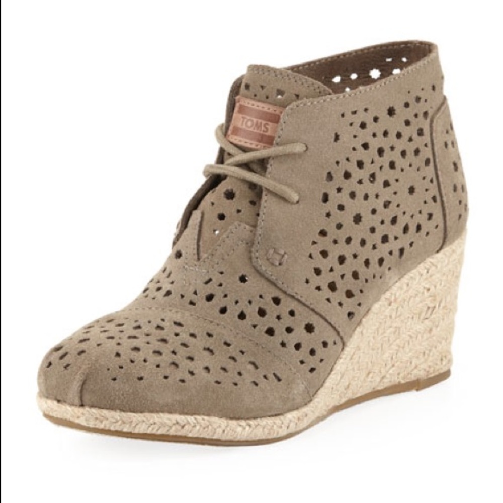 Toms Sz 9 Moroccan Suede Wedges NEW
